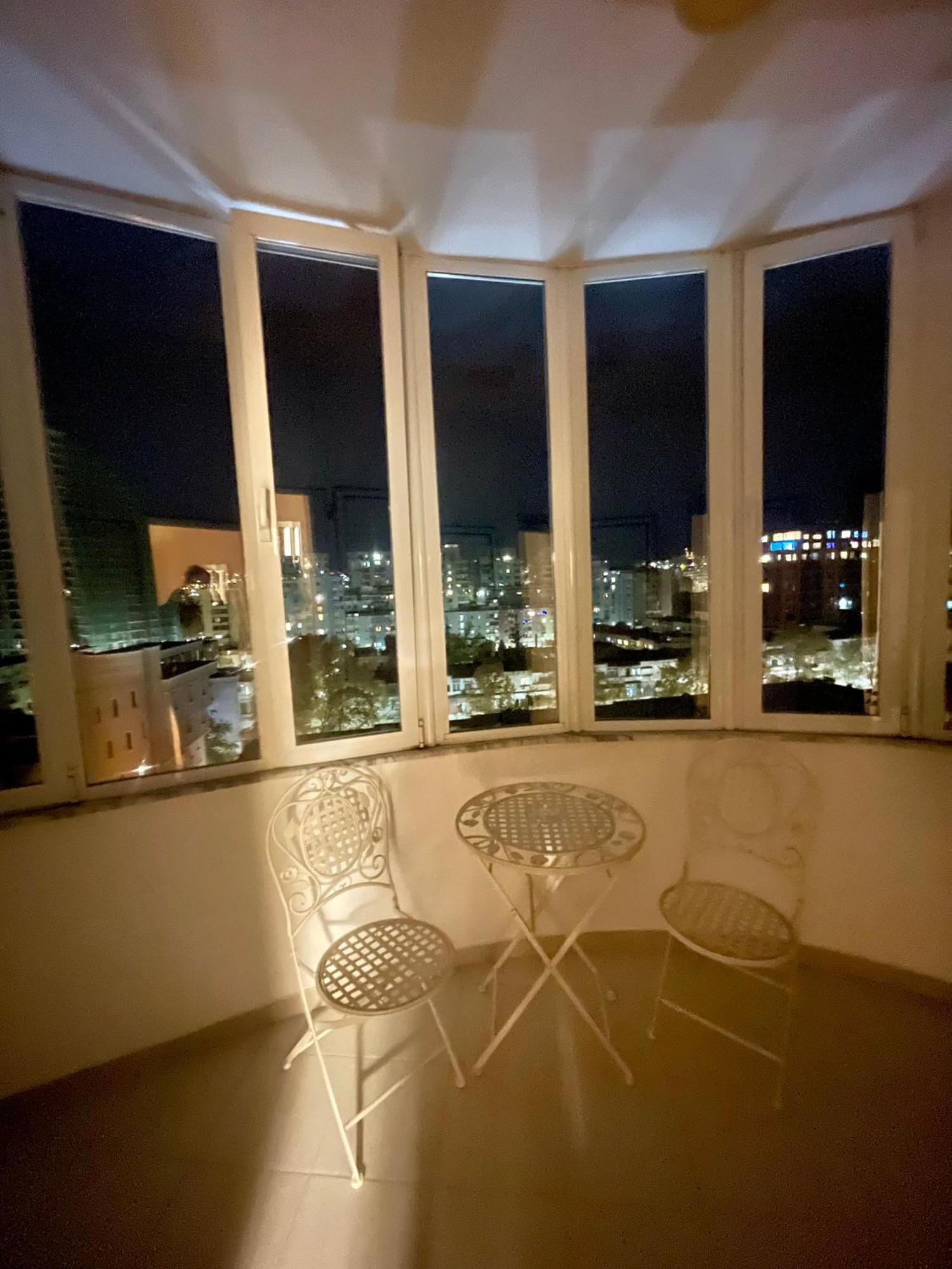 Deoni Apartment Luxury Tirana Esterno foto