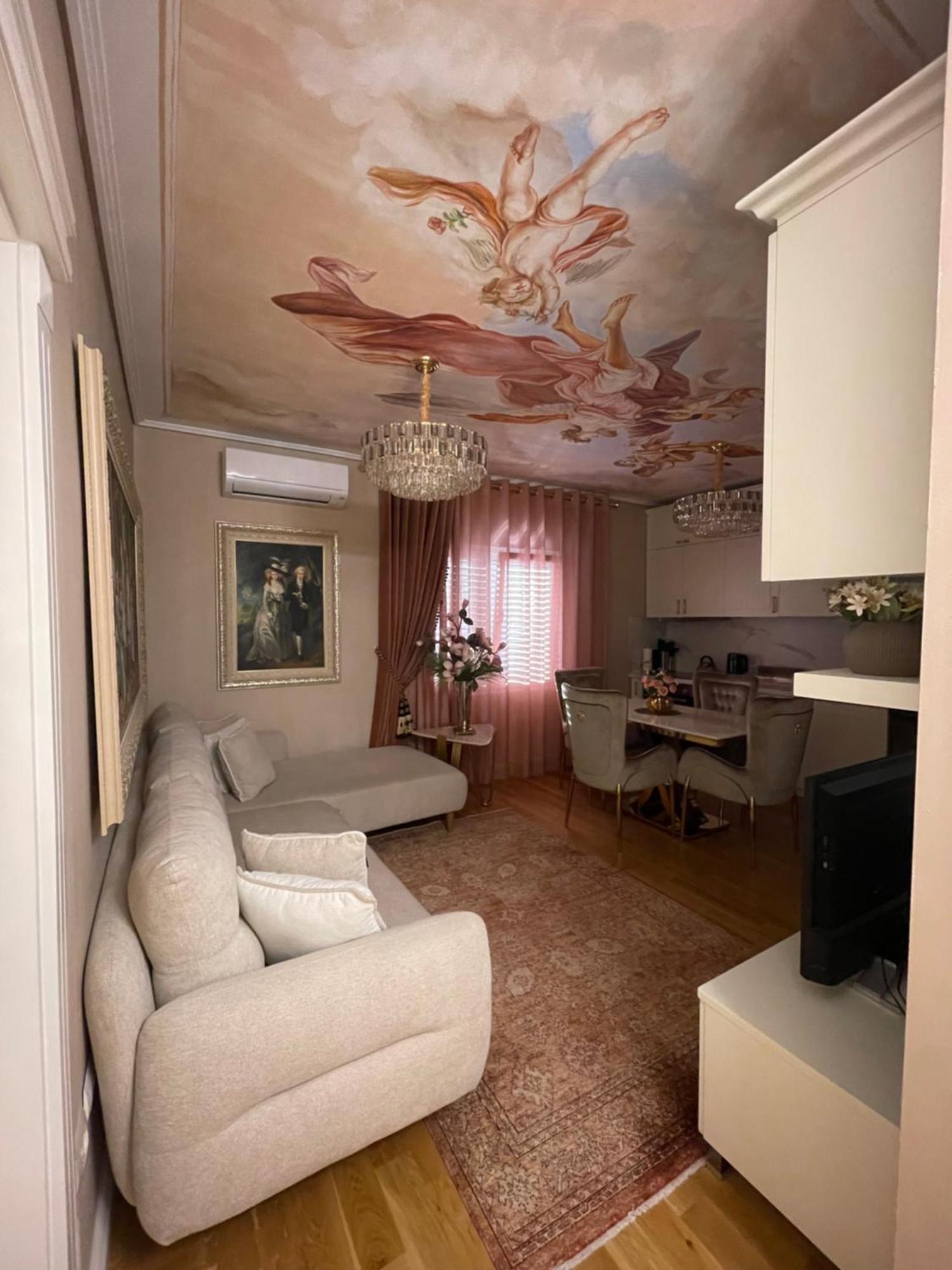 Deoni Apartment Luxury Tirana Esterno foto