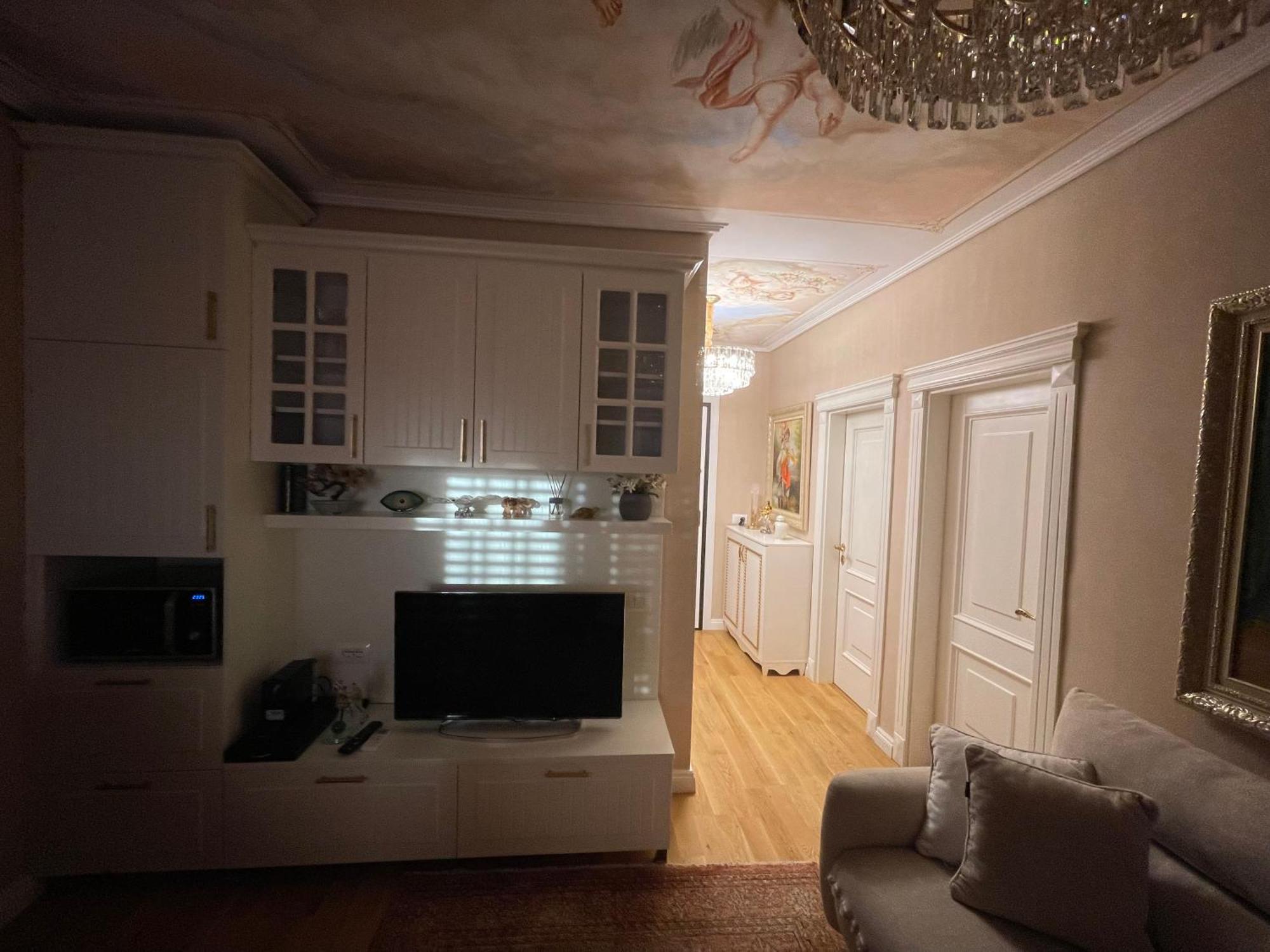 Deoni Apartment Luxury Tirana Esterno foto