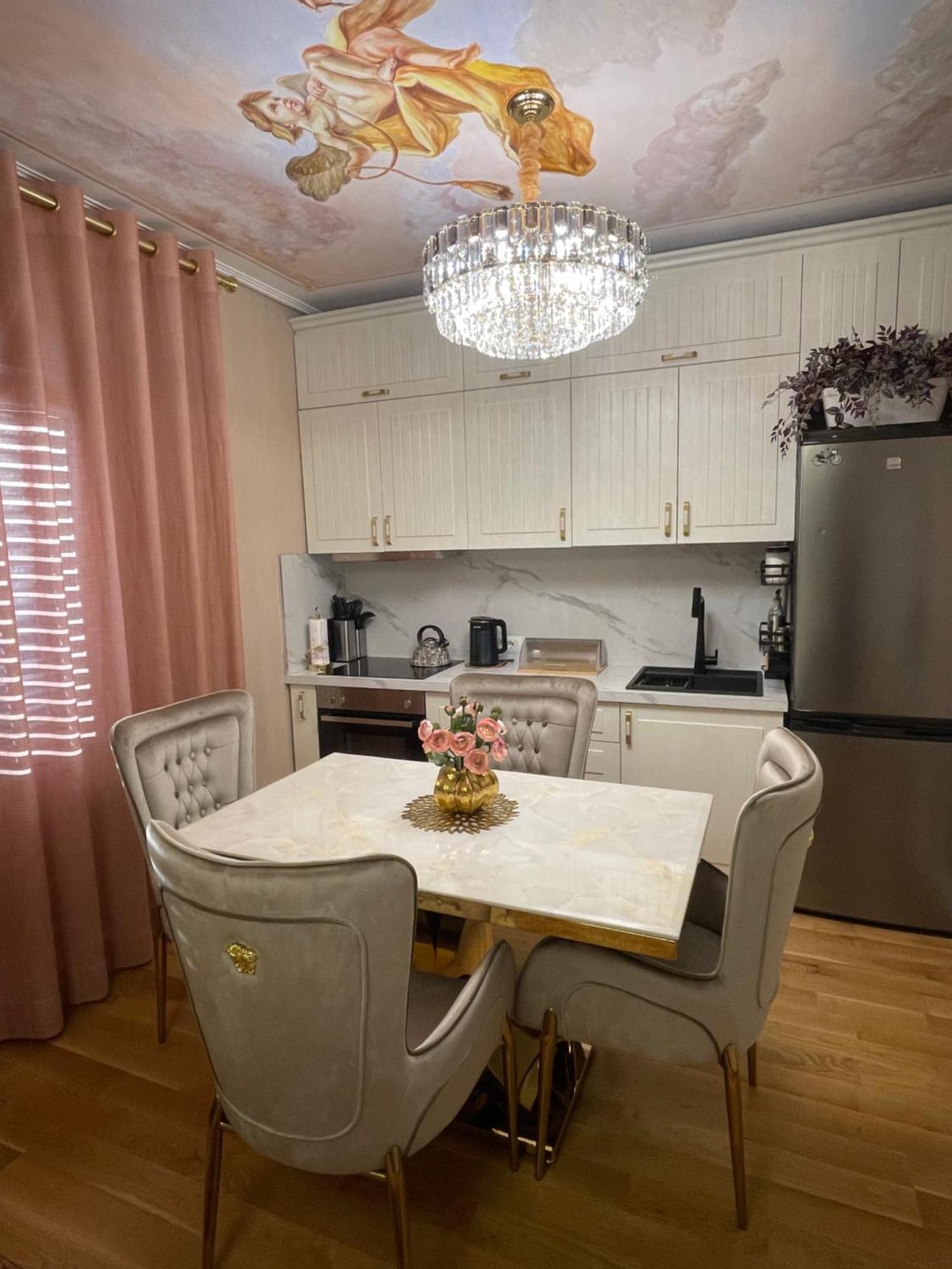 Deoni Apartment Luxury Tirana Esterno foto